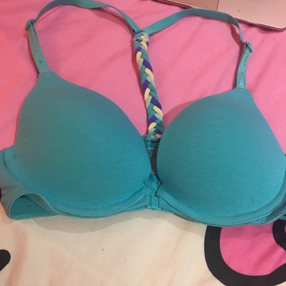 3 bras Victoria secret bra . NWOT - Picture 3 of 3